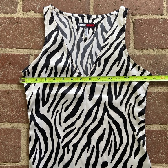 Bundle of XS Tops Tommy Hilfiger & NY & Co - Picture 13 of 15